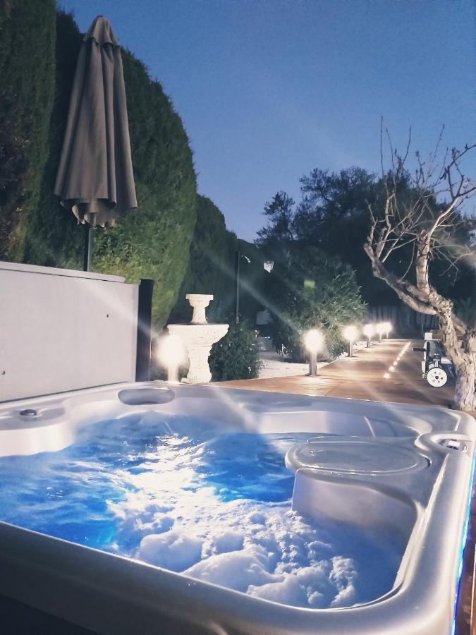 Chic Guesthouse Alhaurín de la Torre Esterno foto